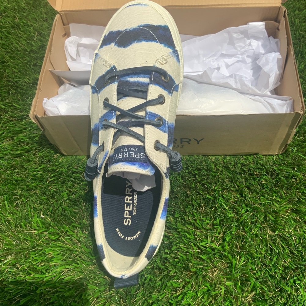 SPERRY 🎄 CREST VIBE WOMEN’S SHOE SIZE 7 1/2M 🎄GRT GIFT SMAS HOLIDAY